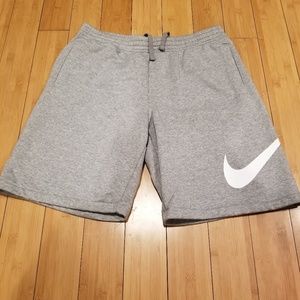 Mens Nike club fleece shorts